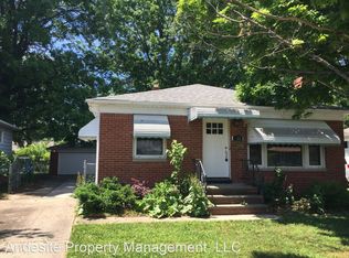 584 Dickerson Rd, Willowick, OH 44095