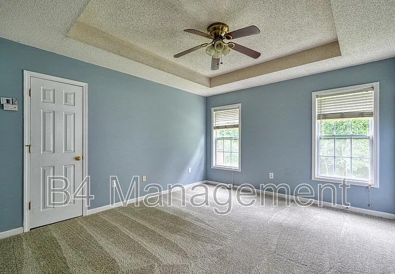 208 Cotton Creek Dr — Photo 20