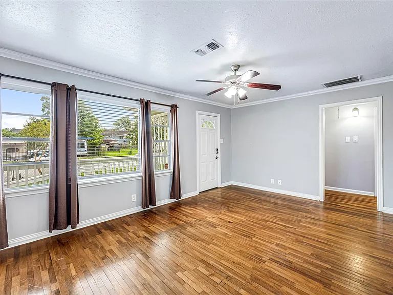 4019 Billingsley St — Photo 4