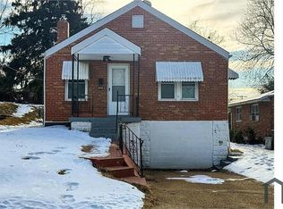 8328 Osborn Dr, Saint Louis, MO 63136