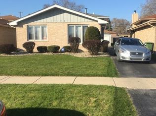 14308 Shepard Dr, Dolton, IL