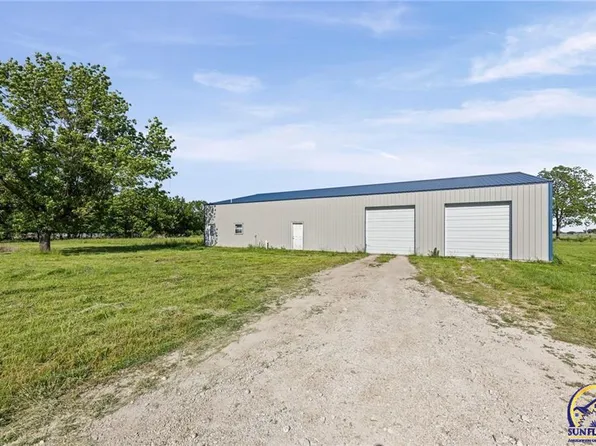 607 Randolph St, Bronson, KS 66716