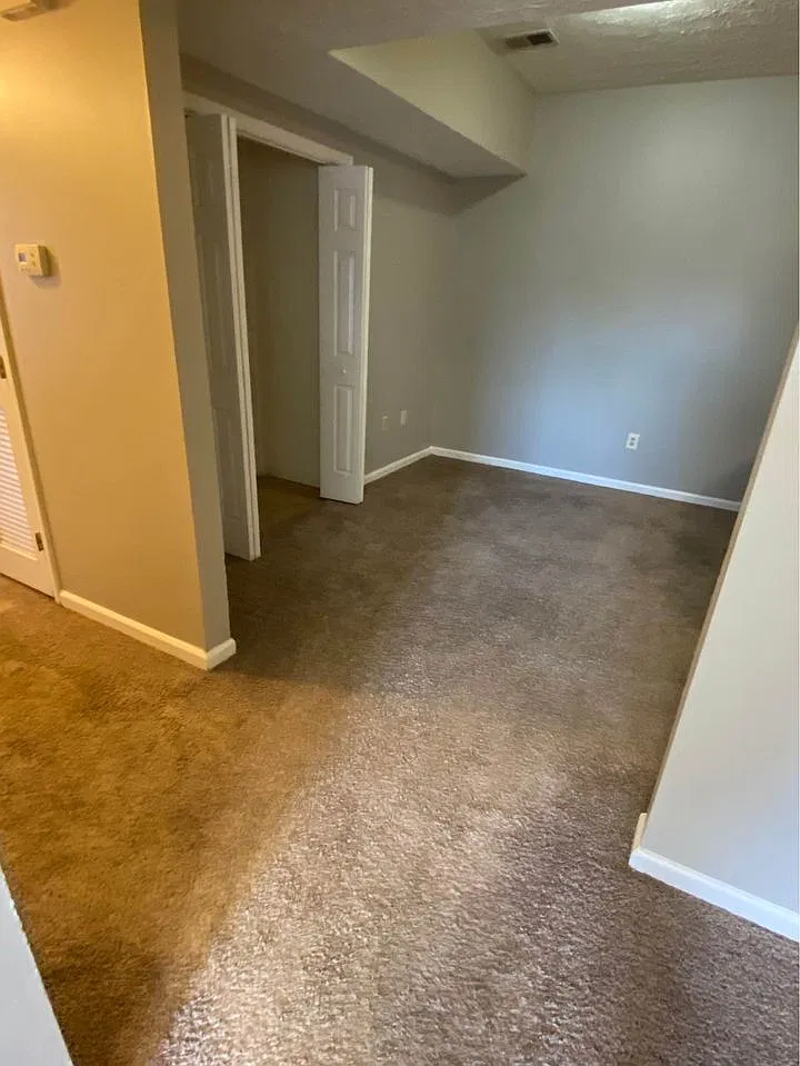 712 Marietha Drive - 712 Marietha Dr.-7 — Photo 3