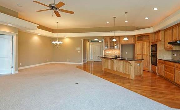 4th image of 1324 SW Heartwood Dr