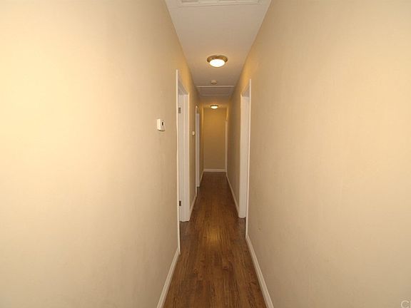 3rd image of 1911 W 85th St