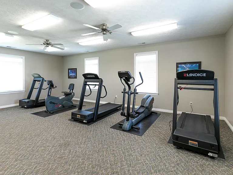 Lexington Ridge Apartments — Photo 18
