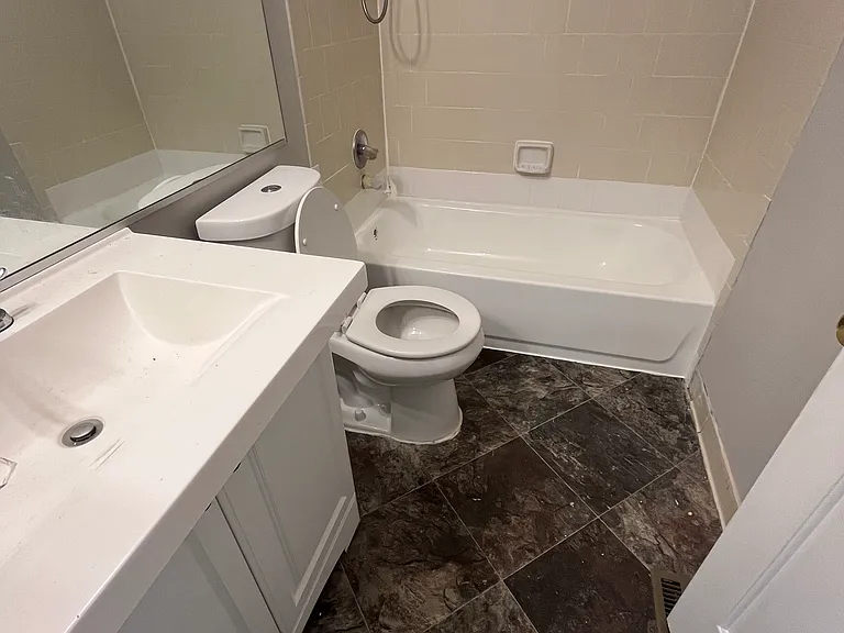 4629 Governor Kent Ct — Photo 17