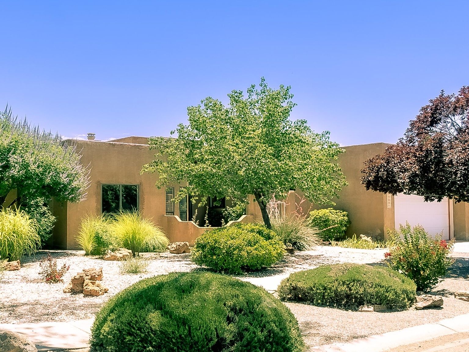 2328 Chapman Ln NW, Albuquerque, NM 87104 Zillow