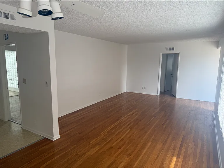 6131 Choctaw Dr — Photo 11