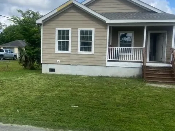 1829 Russell Dr, Saint Bernard, LA 70085