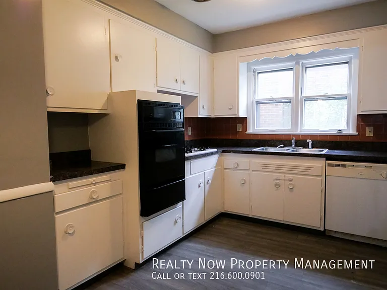 1504 Sherbrook Rd #1-1504SHERBROOK1 — Photo 43