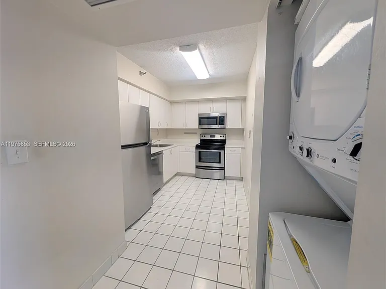 3300 NE 191st St #1208 — Photo 3