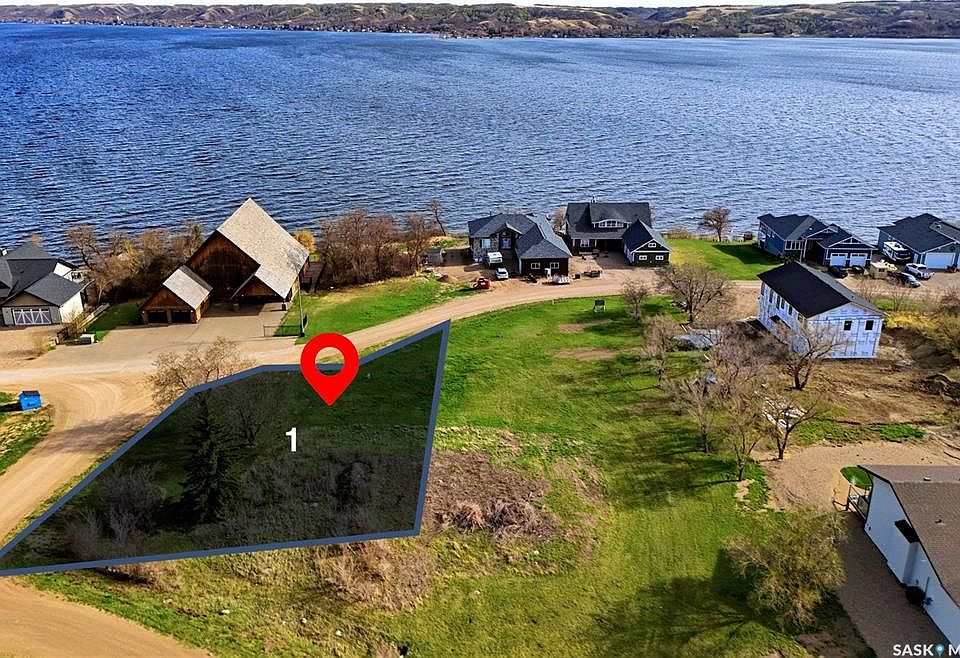 1st image of 33 Aaron DRIVE