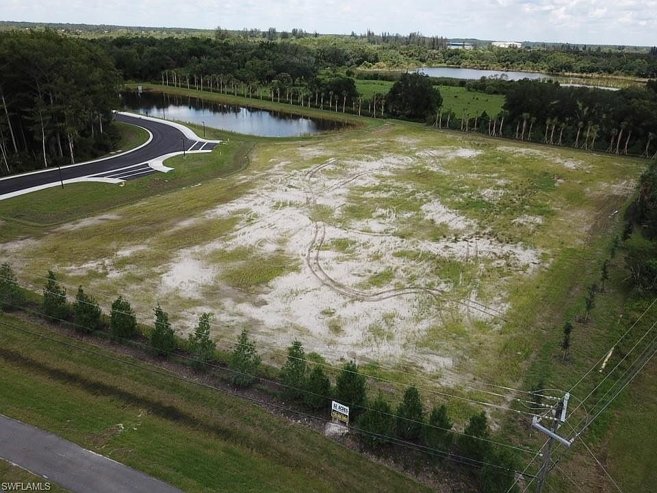 1st image of 12120 Palm Beach Blvd
