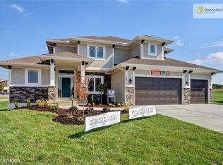 1671 Homestead Pl, Liberty, MO 64068