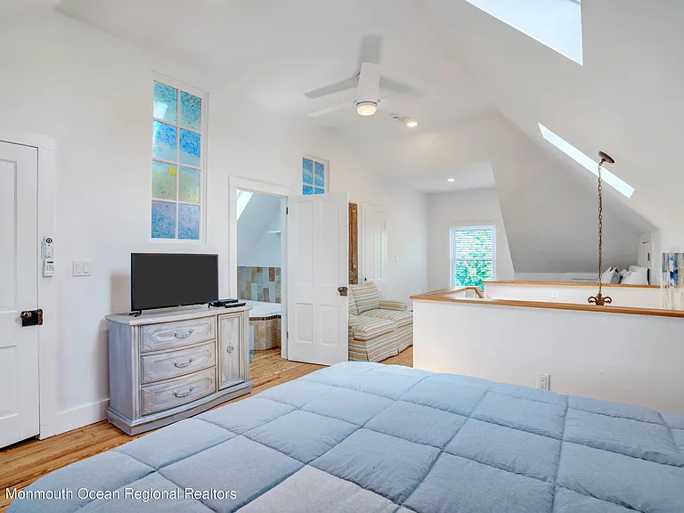 1108 Sunset Ave — Photo 28