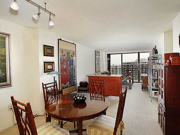 4th image of 1450 Brickell Bay Dr APT 1609