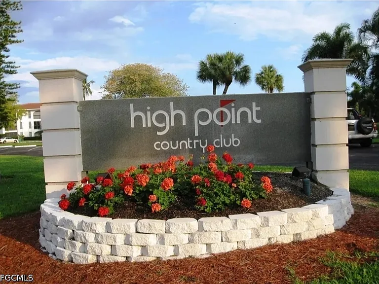 9 High Point Cir N #101 — Photo 39