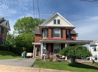 222 W 6th St, Waynesboro, PA 17268