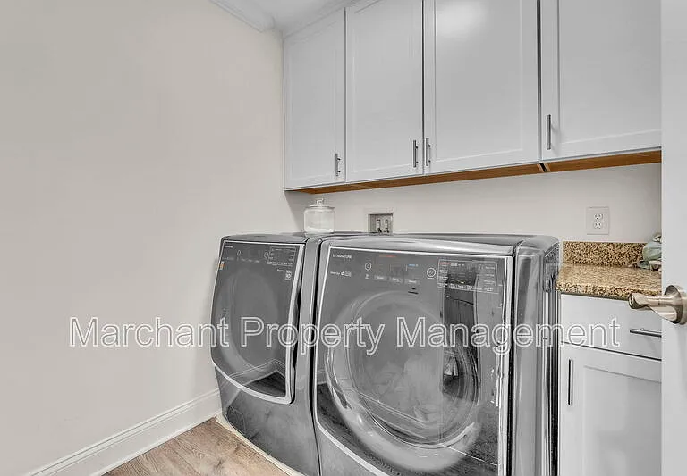 4 Woodland Chase Ct — Photo 48