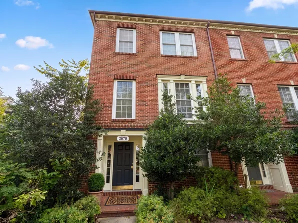 3670 Carriage Hill Dr #1, Frederick, MD 21704