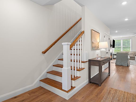 2nd image of 7 Ryan Road #C