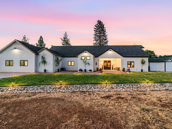 3rd image of 29099 Doveweed Way