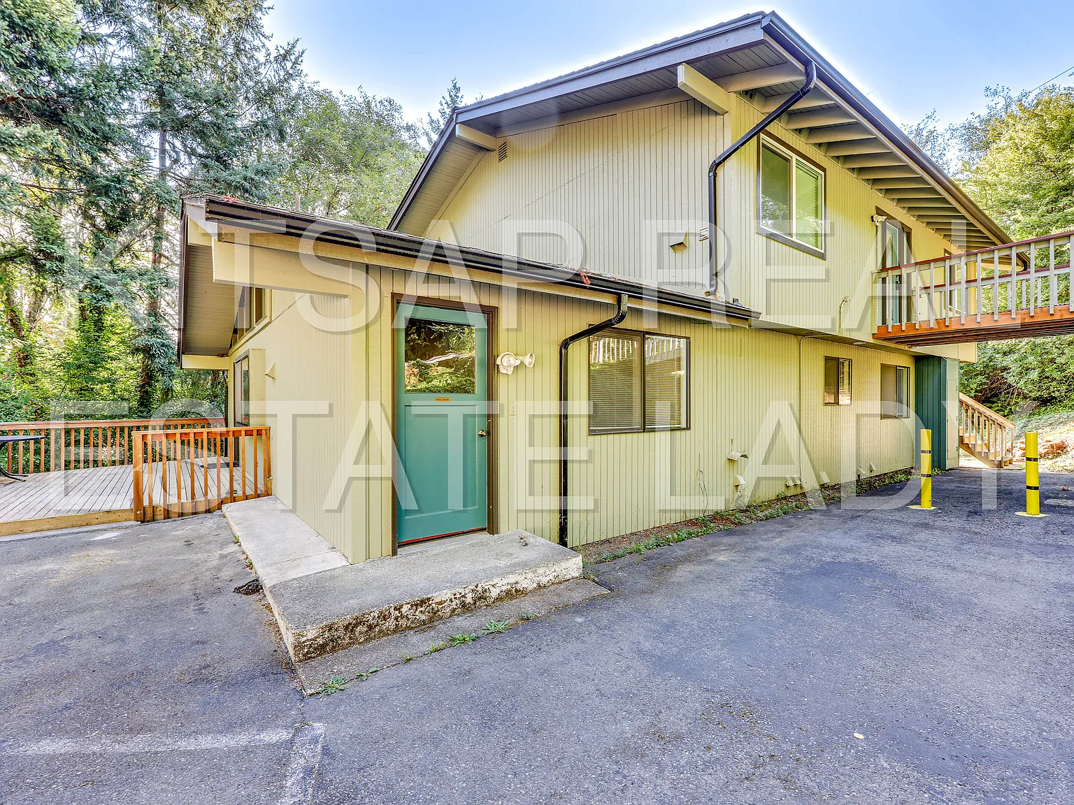 2 bed, 1.5 bath, 1732 sqft, $2,200 — Photo 4