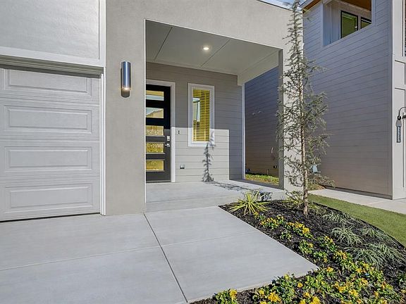 2nd image of 2529 NW 130th St