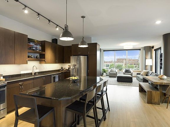3rd image of 1120 S 2nd St APT 315