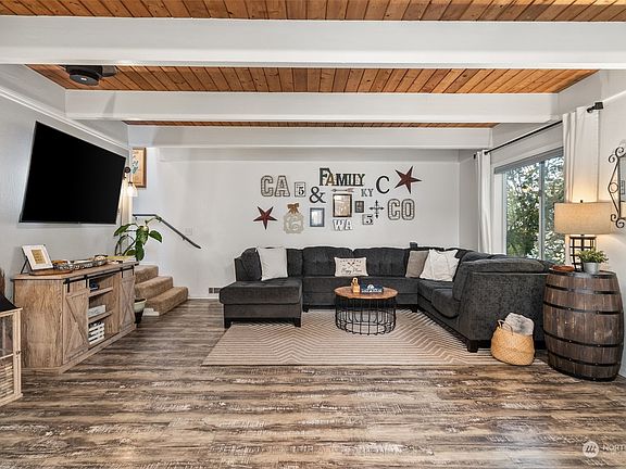 4th image of 5423 Ramblewood Lane SE