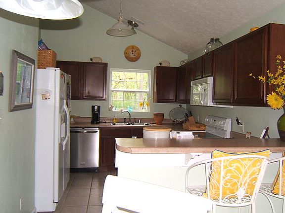 2nd image of 4112 Harbor Hills Trce