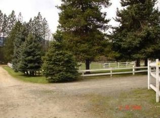 265 Queens Branch Rd, Rogue River, OR 97537