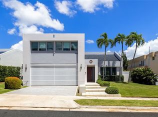 69 Calle Roble, Guaynabo, PR 00966