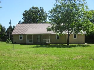 114 Roberson Rd, Ripley, MS 38663