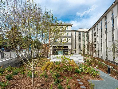 7000 Campus Living - 16101 Greenwood Ave N Shoreline WA (3 units