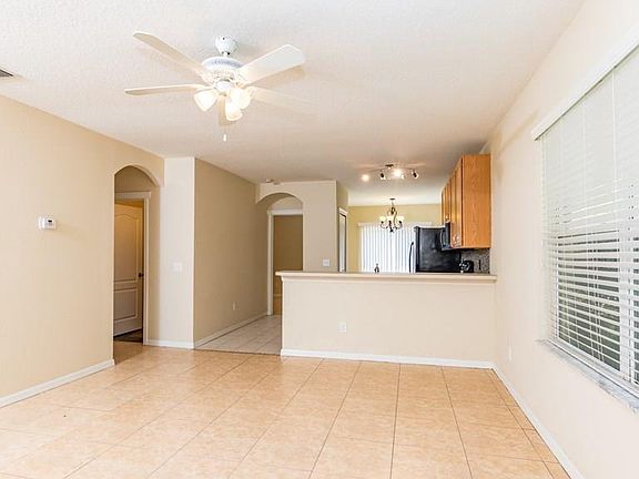 4th image of 5830 Wrenwater Dr