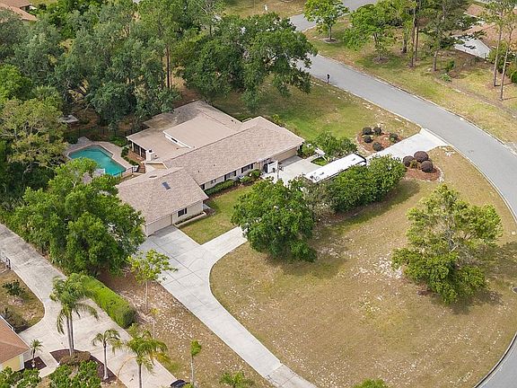 2nd image of 1725 Sunwood Dr