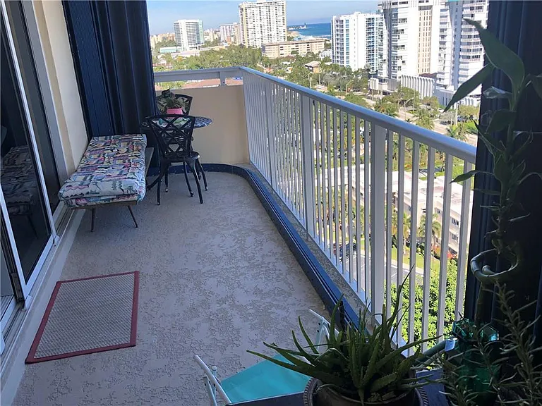 1200 Hibiscus Ave #1704 — Photo 11