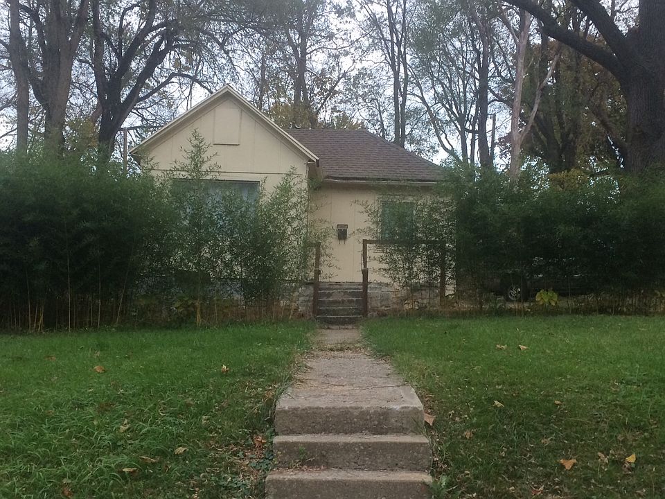 1st image of 1417 N 26th St