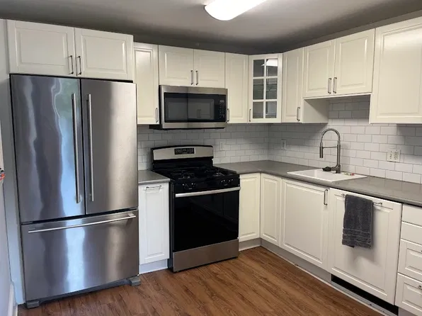 539 Leverington Ave #A, Philadelphia, PA 19128