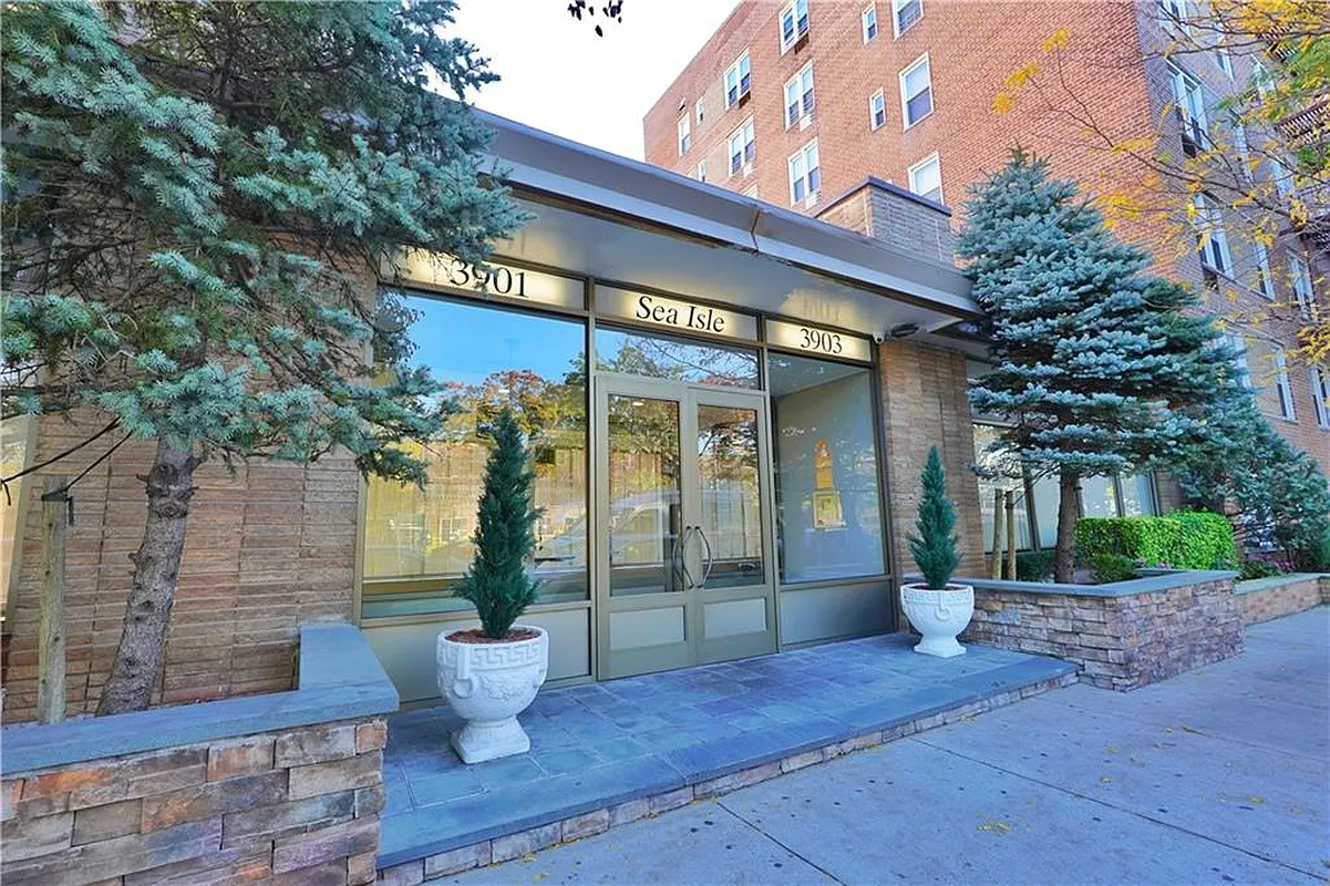 3901 Nostrand Ave Unit 5N