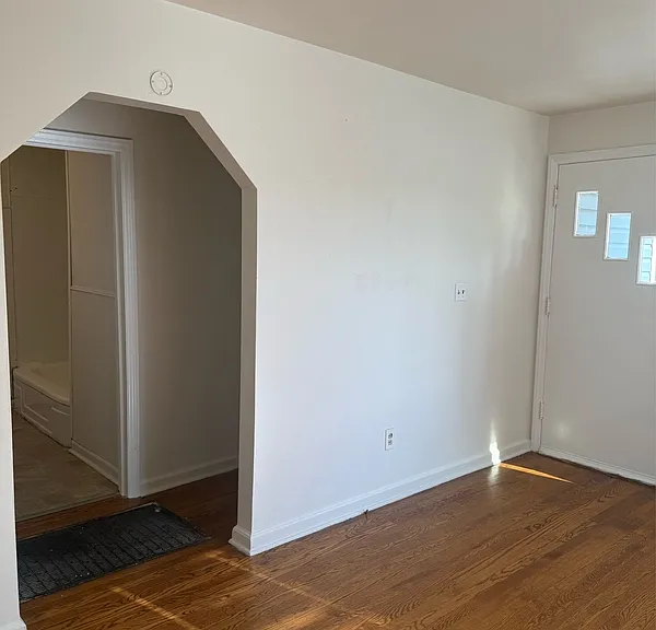 3821 Vermont Ave NW — Photo 4