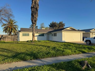 2189 N Burl Dr, Hanford, CA, 93230
