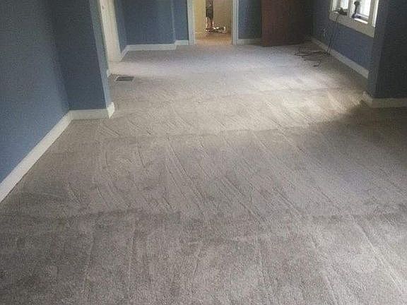 3rd image of 123 W Main St