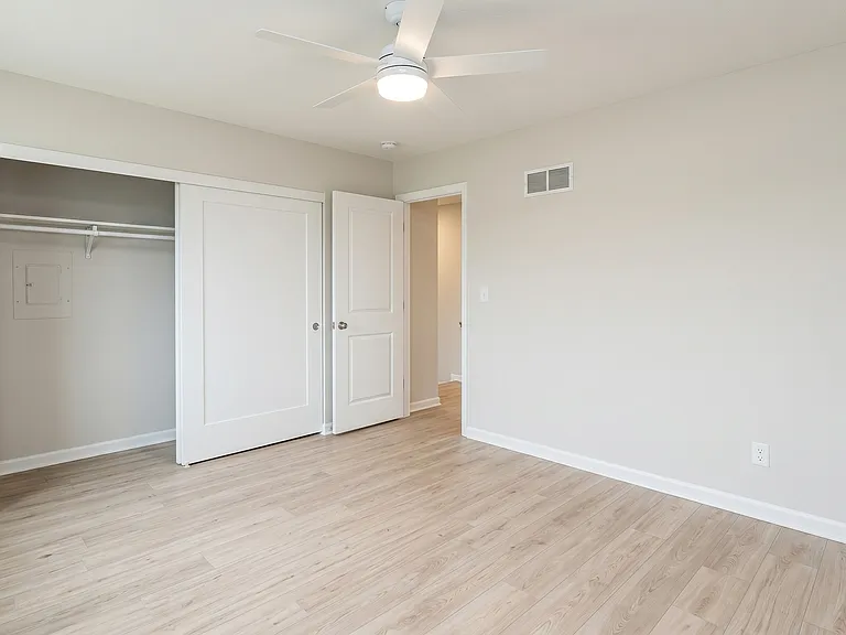 4165 Tiberon Dr — Photo 4