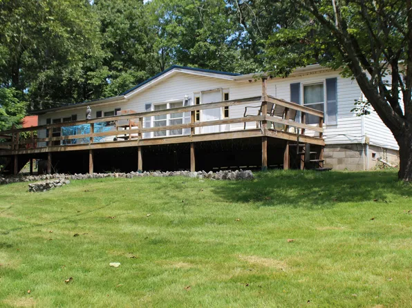 349 Parkview Manor Dr, Gilbertsville, KY 42044