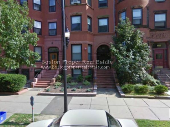 1061 Beacon St APT 8
