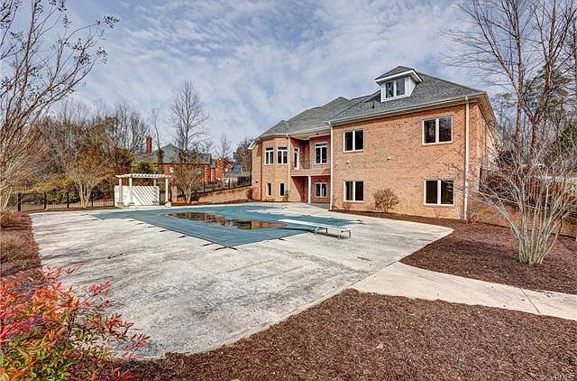 1st image of 10800 Kriserin Cir