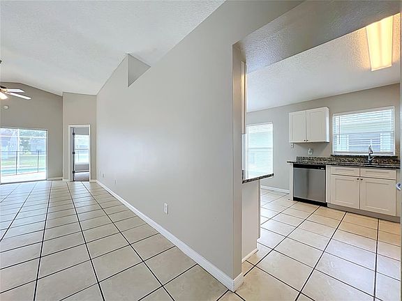 3rd image of 1005 WINDING WATER WAY